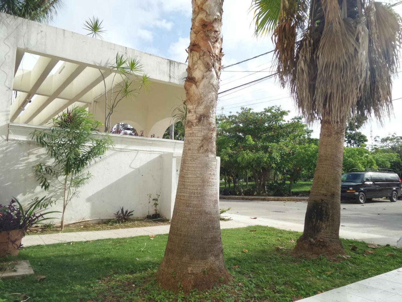 Kukulcan Hostel & Friends Cancun Room photo