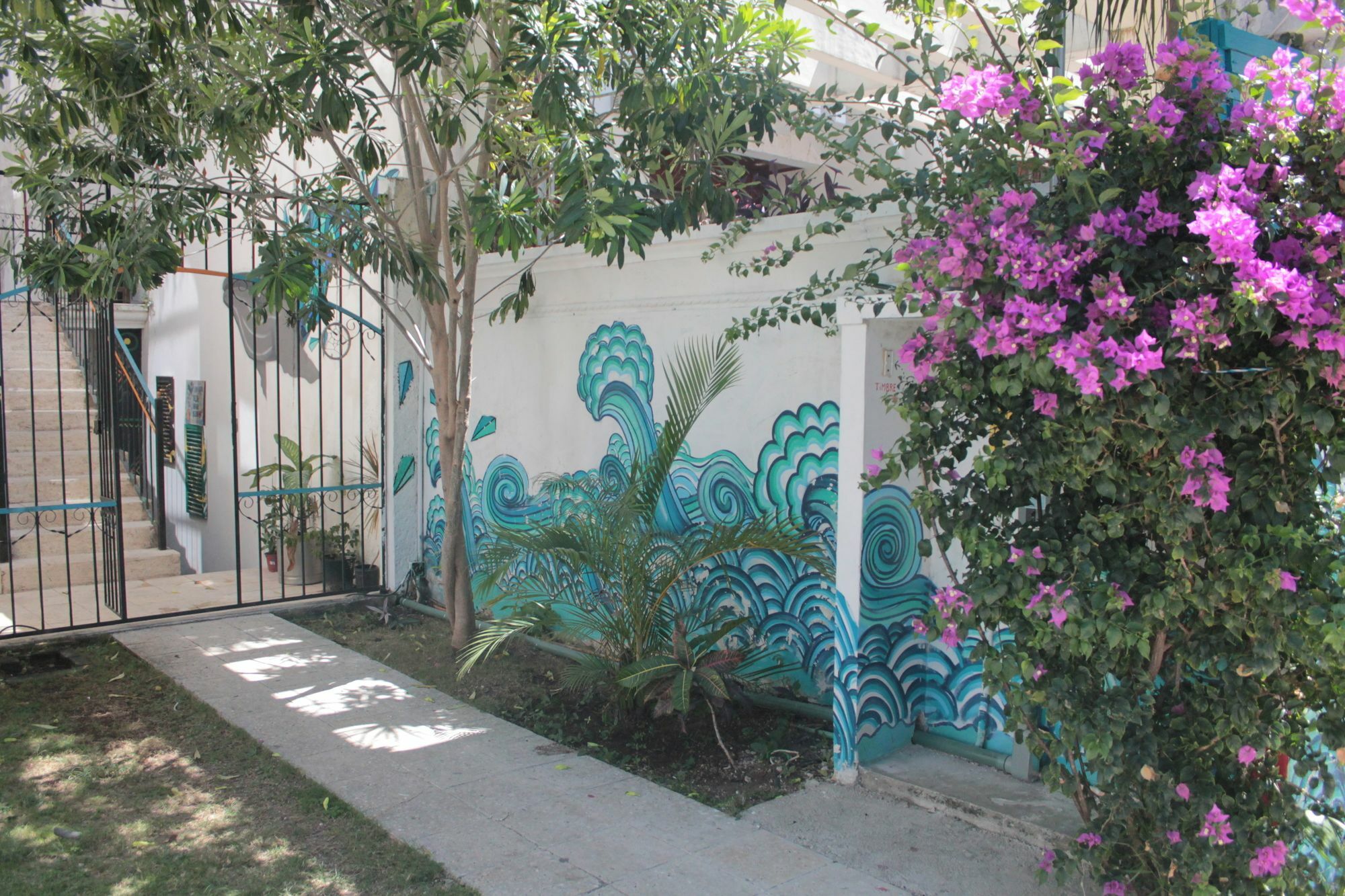Kukulcan Hostel & Friends Cancun Exterior photo